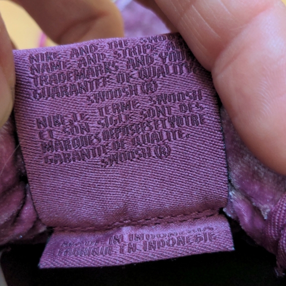 EUC Nike Air Force 1 Low Crushed Velvet (GS) - Picture 6 of 11